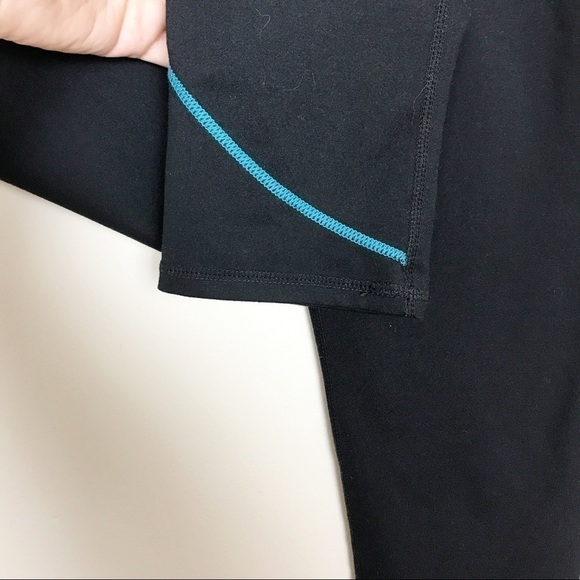 Fabletics Lima Capri Style 393080-47 Black Blue XS - Picture 6 of 8